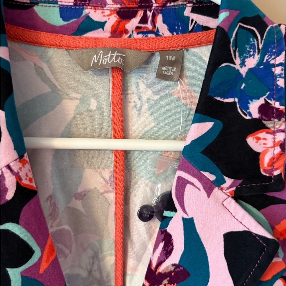 Motto button front stretch floral blazer size 18W  new - Picture 3 of 3